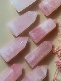 Rose Courts Crystal